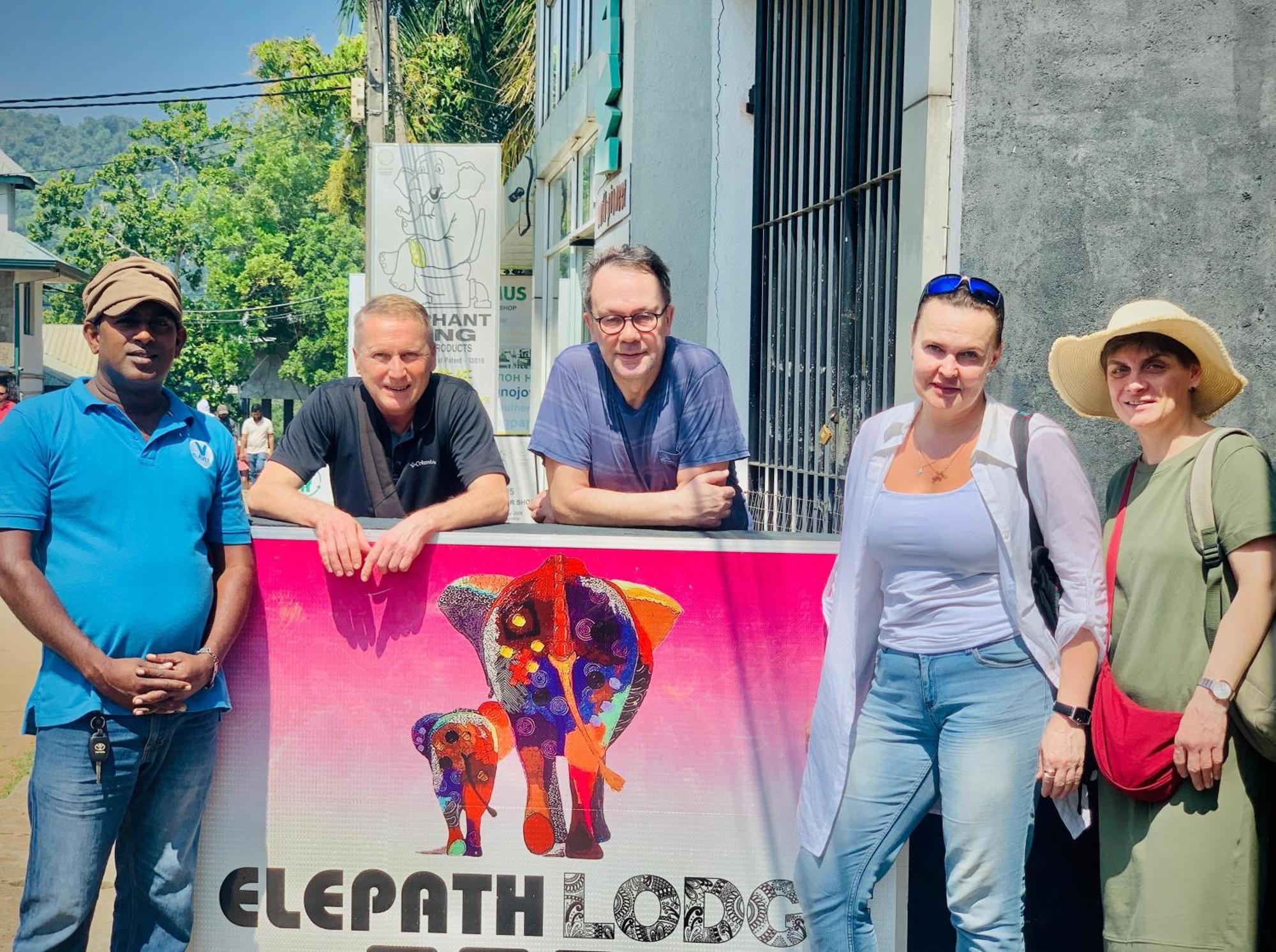 Elepath Lodge- Pinnawala Pinnawala  Ngoại thất bức ảnh